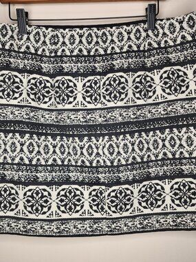 RW & Co. Tribal Ikat Skirt — Black/White, Size 12 | Stretch Lining A-Line